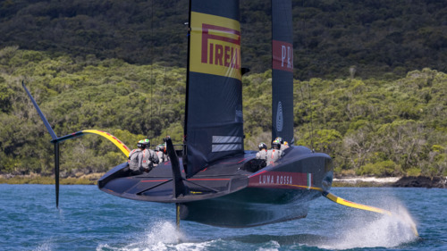 Das Team von Luna Rossa Prada Pirelli